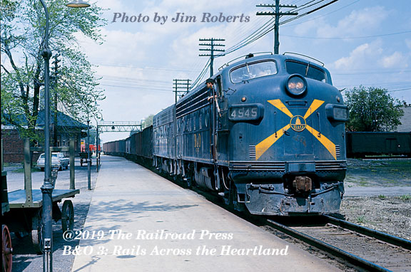 B&O Baltimore & Ohio Railroad Starburst Scheme diesel locomotive