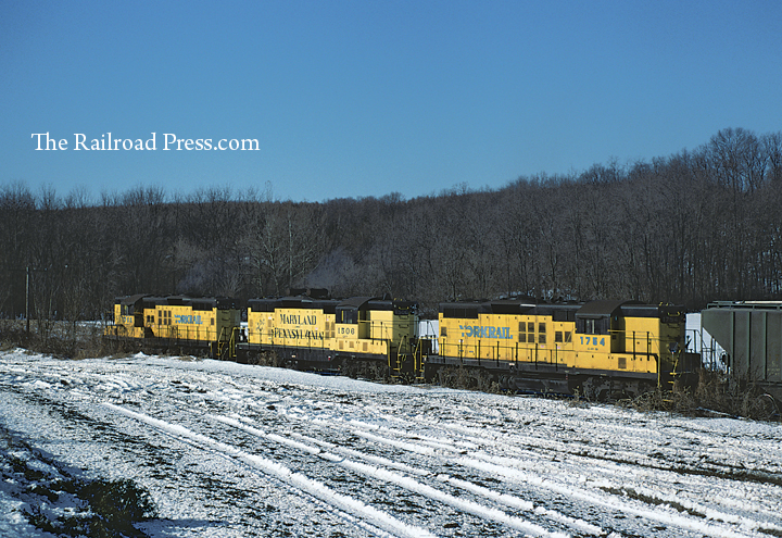 Two Yorkrail GP9's and a Maryland & Pennsylvania (Ma & Pa) GP7 power westbound RJ-1 near Porters Sideling, Pennsylvania.