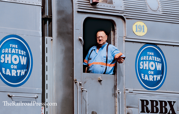 Ringling Brothers and Barnum & Bailey Circus assistant Trainmaster Mike Achhammer gives a wave from the train on May 1, 2017.